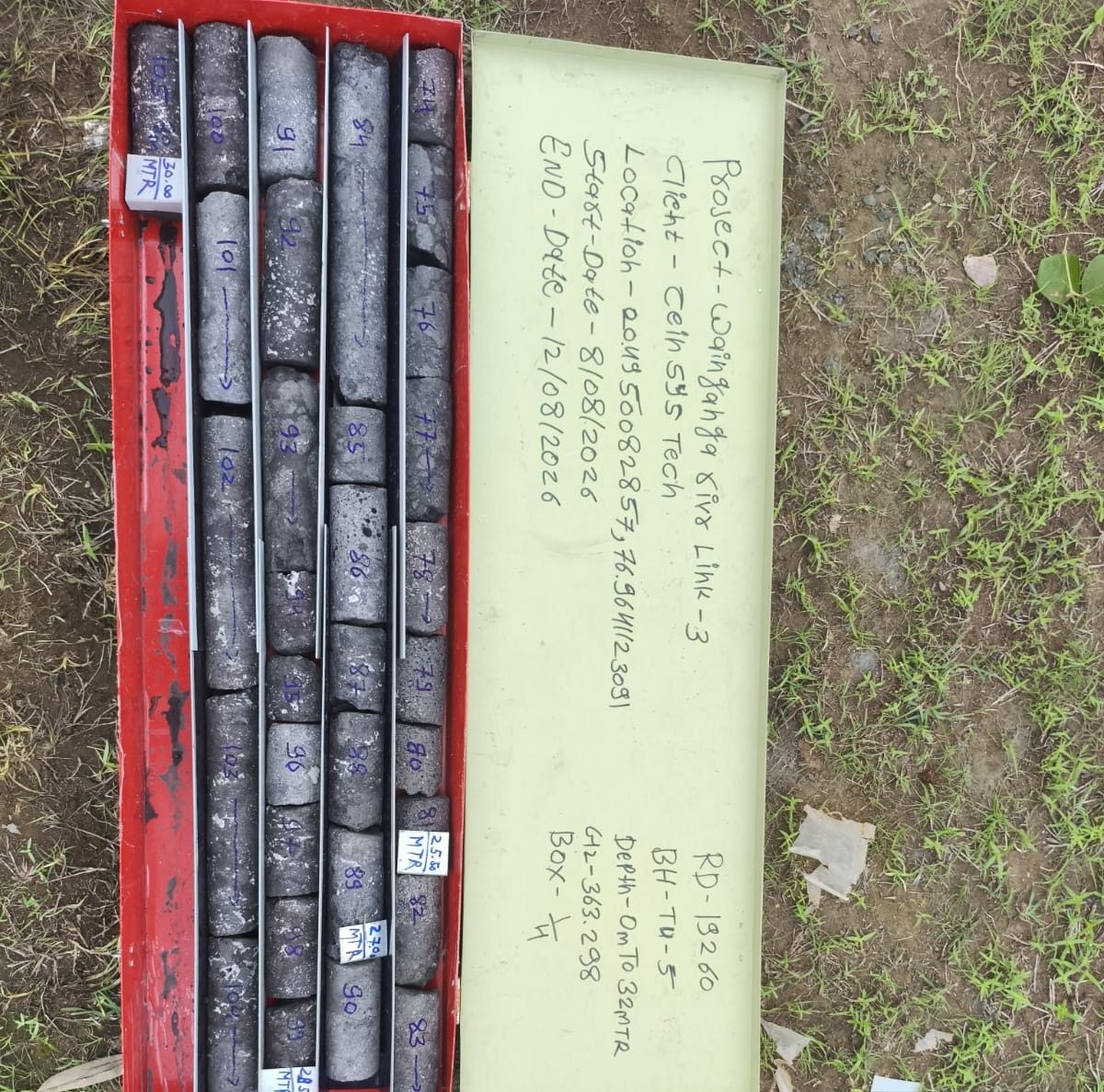 Rock drilling investigation with multiple boreholes
